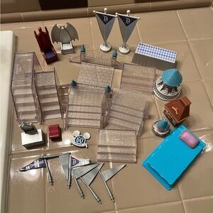 DISNEY - Castle Parts - Disneyland 60th Anniversary Playset Accessories